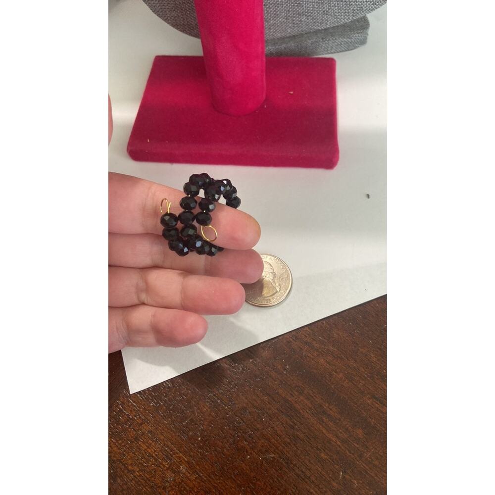black ring - Picture 3 of 3